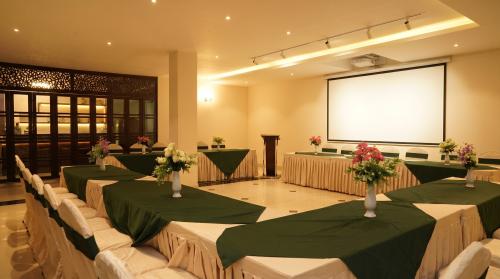 conference_image_2